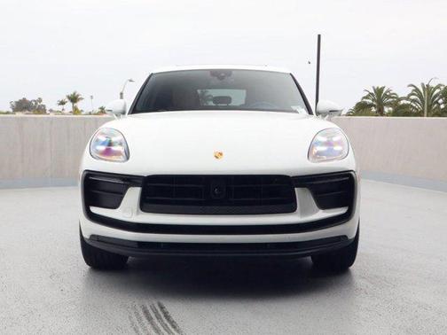 2025 Porsche Macan Macan