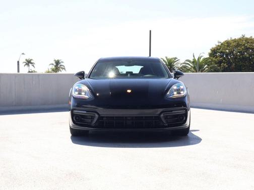 Black 2023 Porsche Panamera 4
