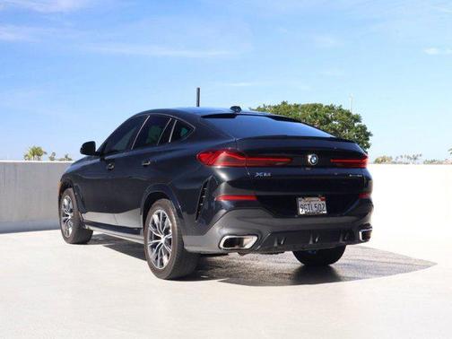 2024 BMW X6 xDrive40i