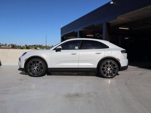2026 Porsche Macan Electric
