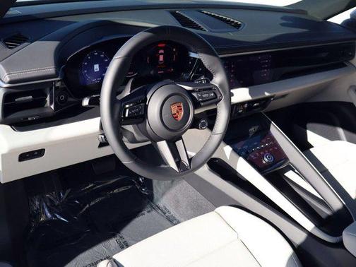 2026 Porsche Macan Electric