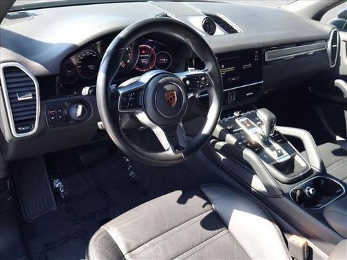 Black 2022 Porsche Cayenne Platinum Edition