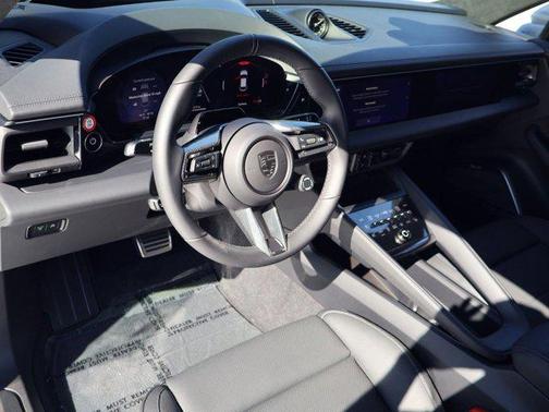 Ice Grey Metallic 2026 Porsche Macan Turbo