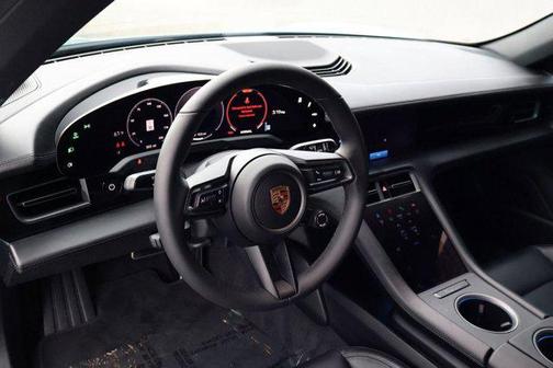 2025 Porsche Taycan RWD