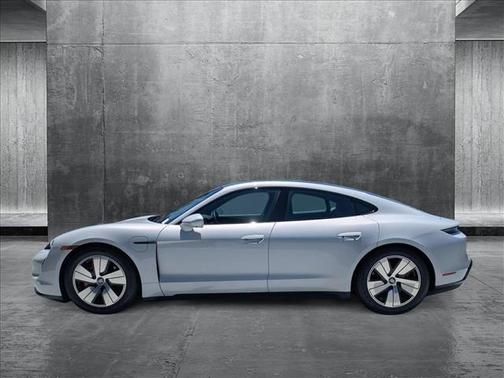 2022 Porsche Taycan 4S