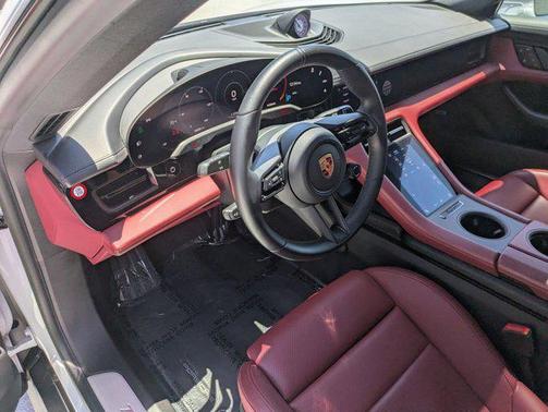 2022 Porsche Taycan 4S