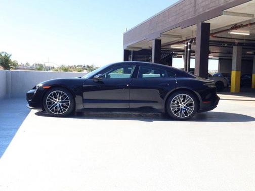 2024 Porsche Taycan RWD