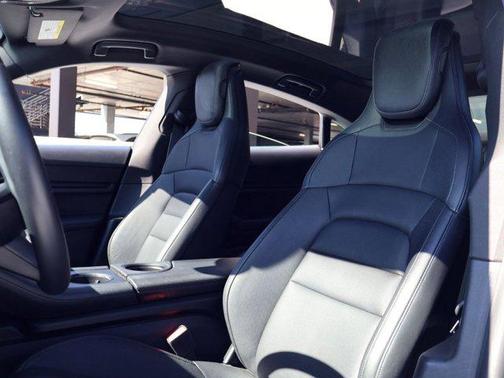 2024 Porsche Taycan RWD