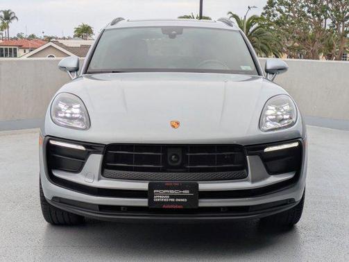 2024 Porsche Macan AWD