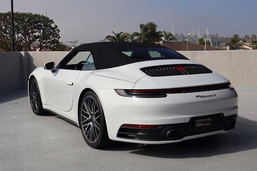 2023 Porsche 911 Carrera S