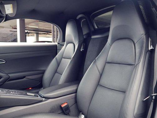 2023 Porsche 718 Boxster Roadster