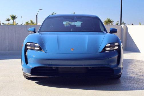 2022 Porsche Taycan 4