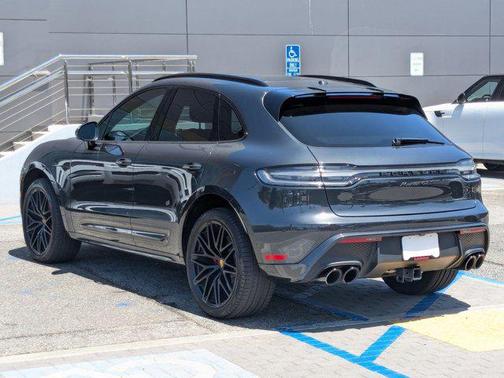 2023 Porsche Macan GTS