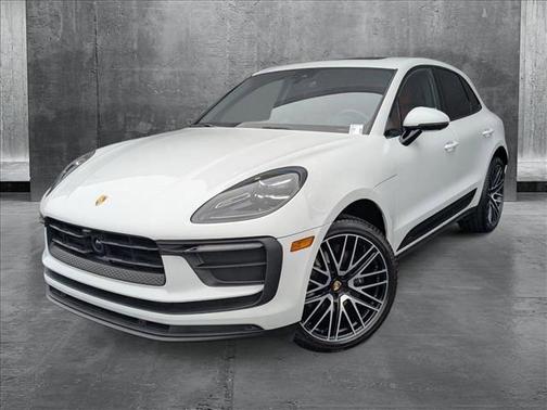 2024 Porsche Macan Base