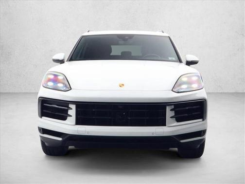 White 2024 Porsche Cayenne Cayenne