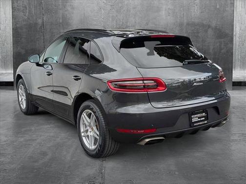 2018 Porsche Macan Base