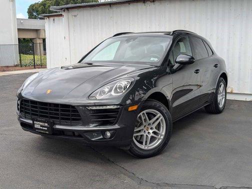 2018 Porsche Macan Base