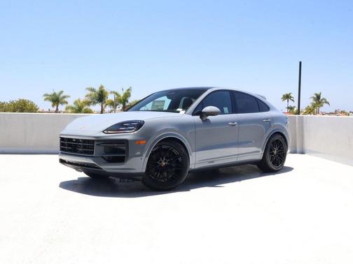 Arctic Grey 2026 Porsche Cayenne Cayenne