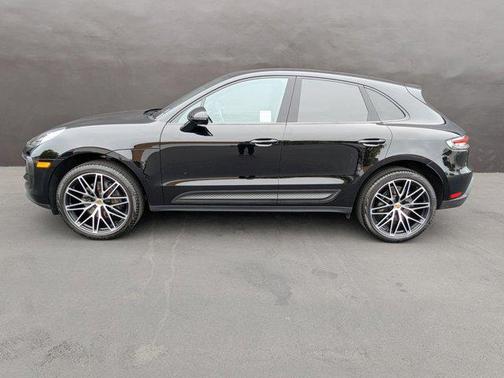 2024 Porsche Macan Base