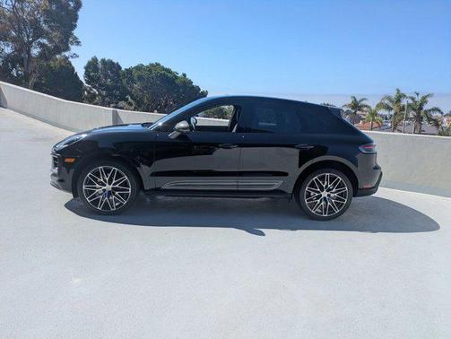 2024 Porsche Macan T