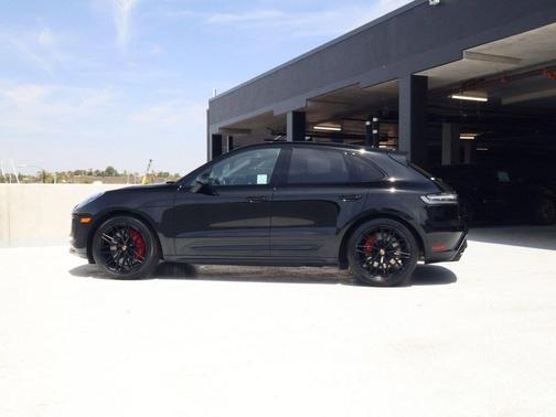 Black 2023 Porsche Macan Macan GTS