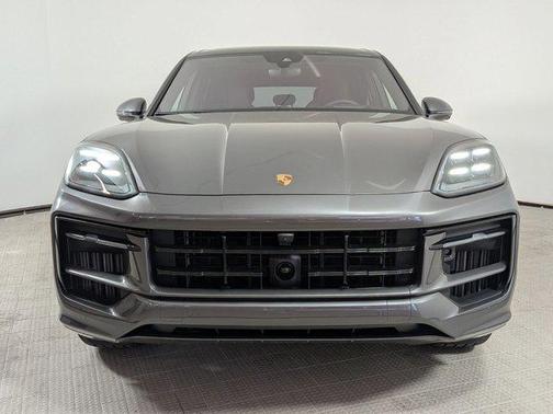 2026 Porsche Cayenne GTS