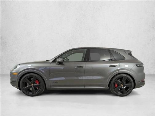 2026 Porsche Cayenne GTS