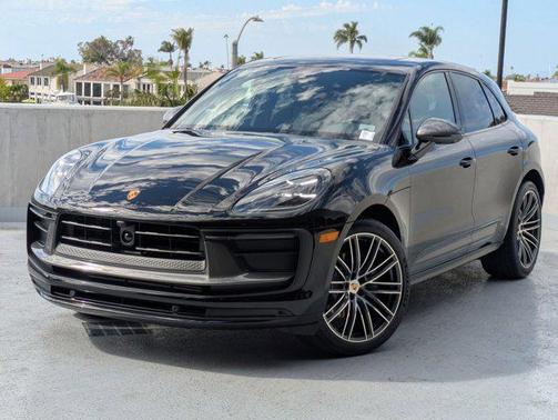 2026 Porsche Macan T