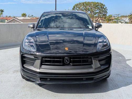 2026 Porsche Macan T