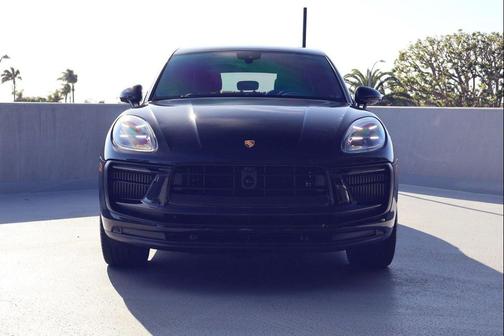 Black 2023 Porsche Macan Macan