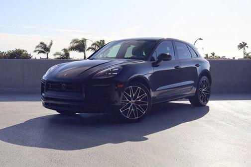 Black 2023 Porsche Macan Macan