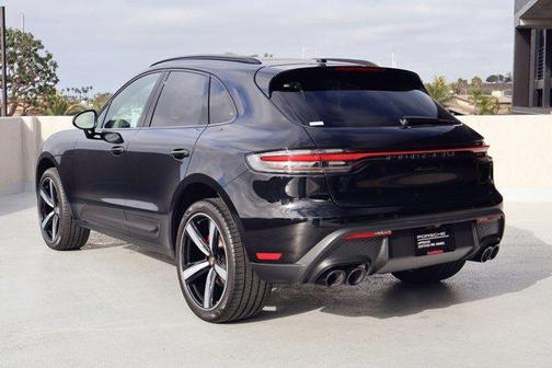 2022 Porsche Macan S