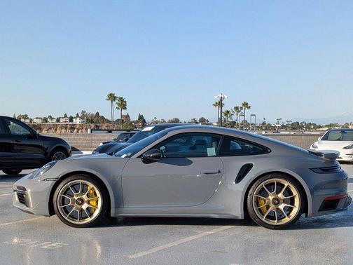 2024 Porsche 911 Turbo S