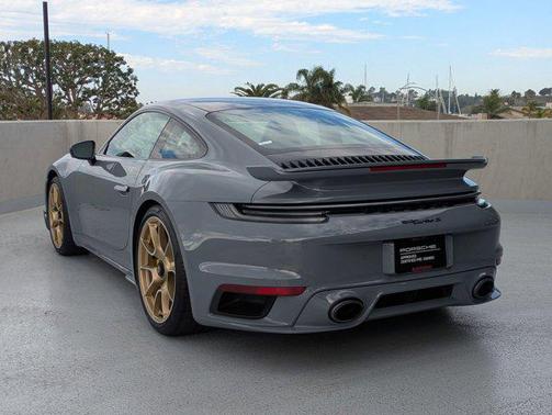 2024 Porsche 911 Turbo S