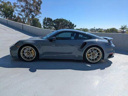 2024 Porsche 911 Turbo S