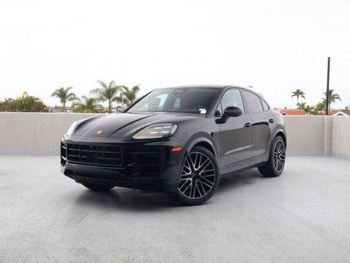 Chromite Black Metallic 2026 Porsche Cayenne Cayenne