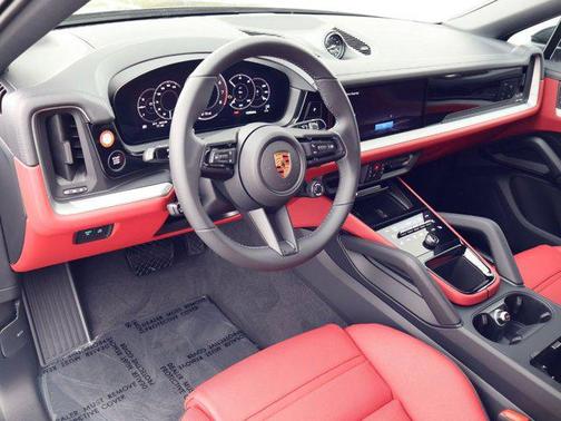 Chromite Black Metallic 2026 Porsche Cayenne Cayenne