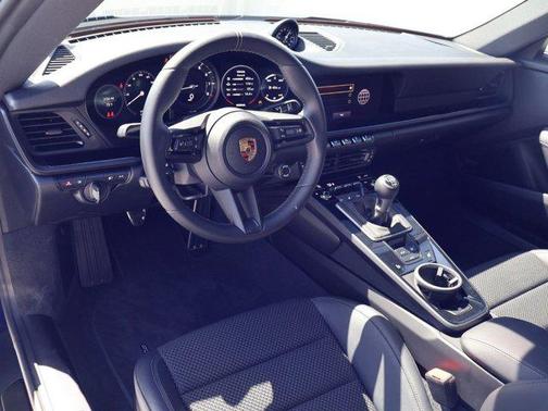 Gentian Blue Metallic 2024 Porsche 911 Carrera