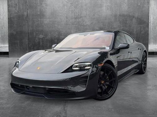 2022 Porsche Taycan GTS