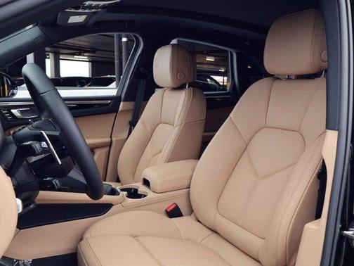 Black 2026 Porsche Macan Macan