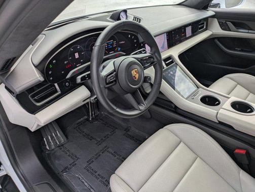 2024 Porsche Taycan Turbo S