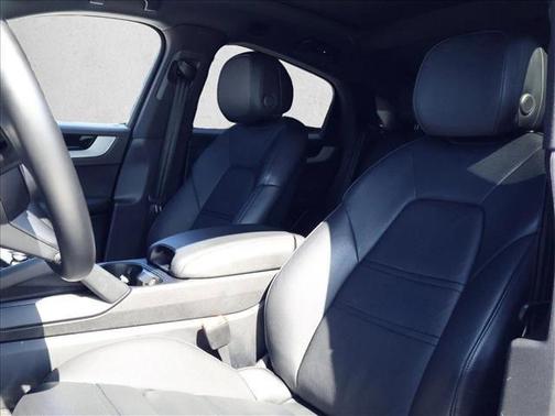 Chromite Black Metallic 2024 Porsche Cayenne Cayenne