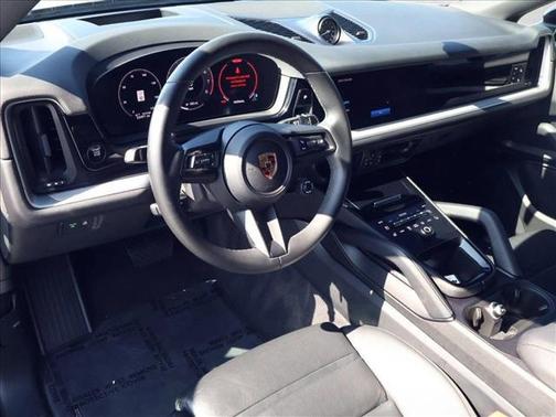 Chromite Black Metallic 2024 Porsche Cayenne Cayenne