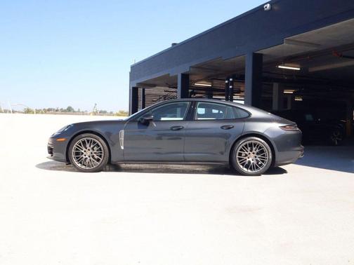 Volcano Grey Metallic 2023 Porsche Panamera Platinum Edition