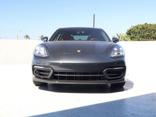 Volcano Grey Metallic 2023 Porsche Panamera Platinum Edition