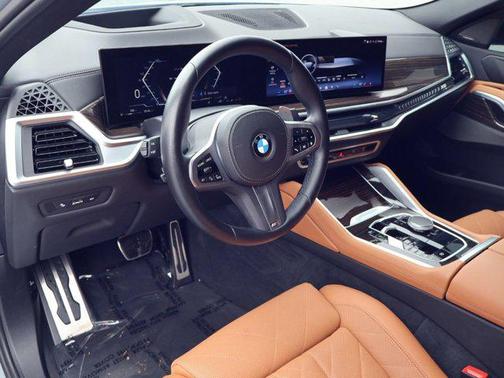 Brooklyn Grey Metallic 2024 BMW X6 xDrive40i