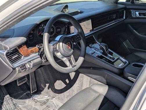2018 Porsche Panamera Turbo