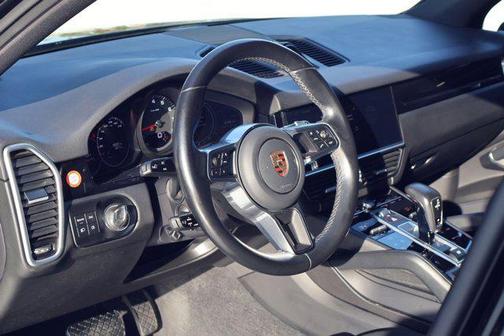 2023 Porsche Cayenne Cayenne
