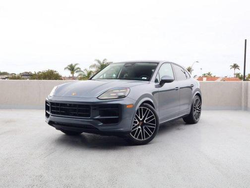 Vanadium Grey Metallic 2026 Porsche Cayenne Cayenne