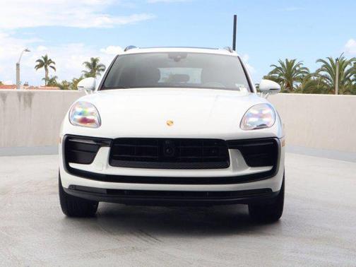 White 2025 Porsche Macan Macan